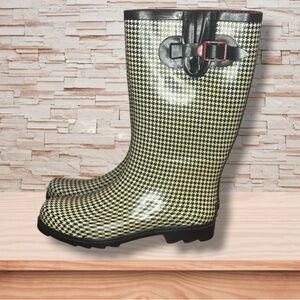 Austin Tradinng Co Stylish Houndstooth Winter & Rain Boots EUC